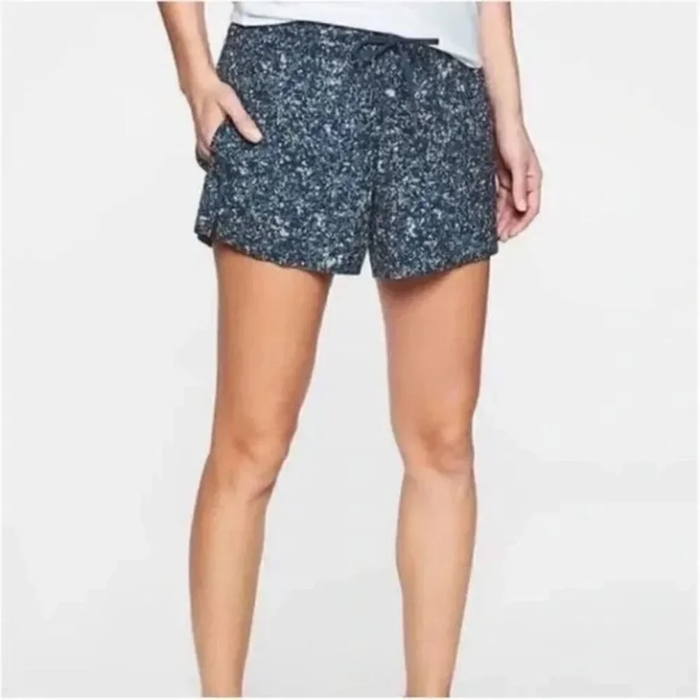 Athleta Printed Baha Short Woodblock Texture Navy Size 6